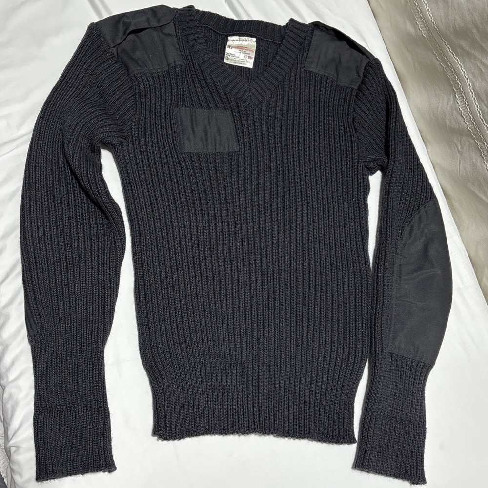 VINTAGE Brigade Quartermasters Sweater Sz 42 Black 100% Wool England Wooly Pully